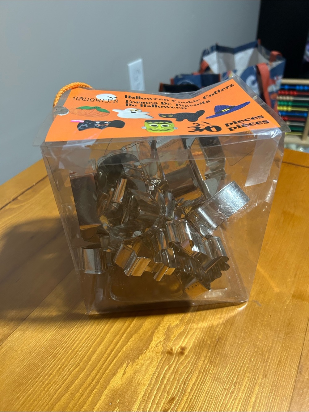 Metal Halloween Cookie Cutter Set - 21 pieces